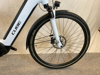 Cube Supreme Hybrid EXC 625
