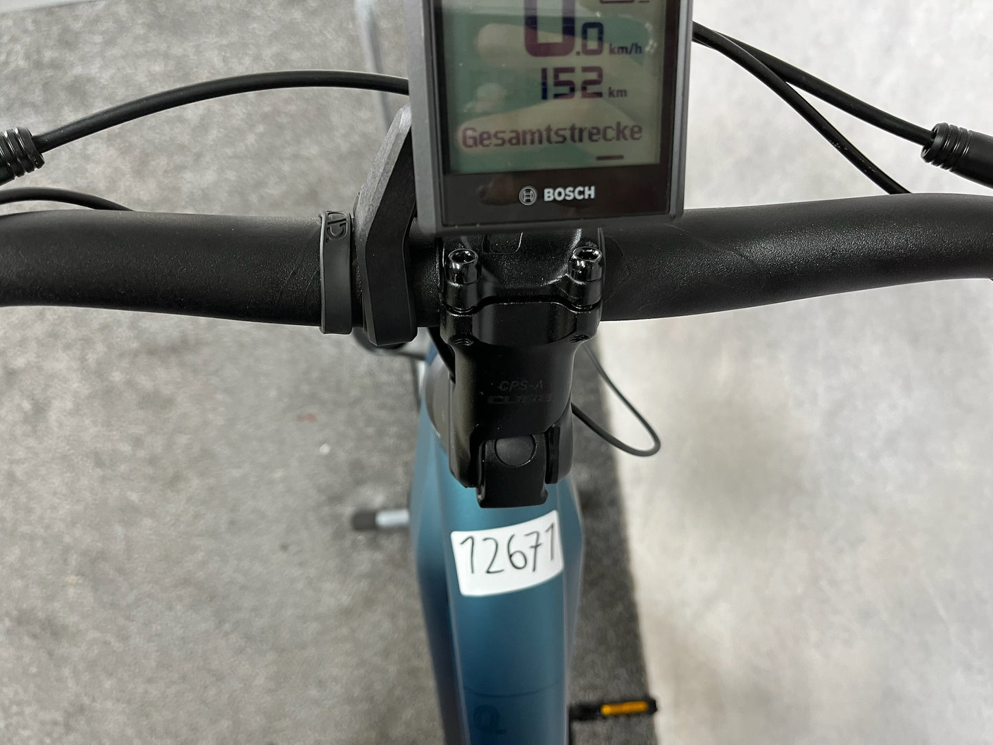 Cube Kathmandu Hybrid ONE 750