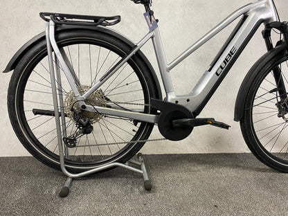Cube Kathmandu Hybrid SLX 750