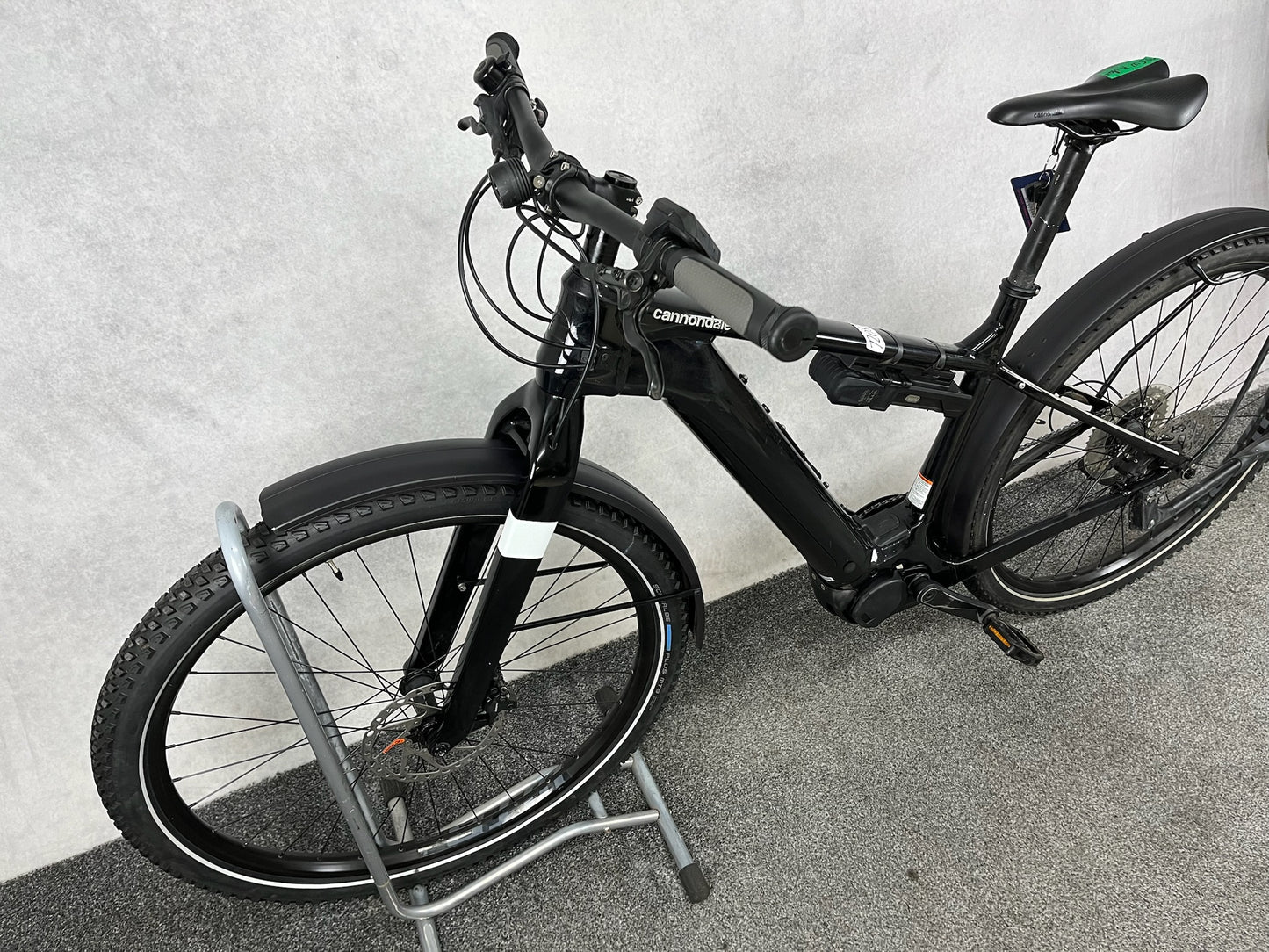 Cannondale Canvas Neo 1