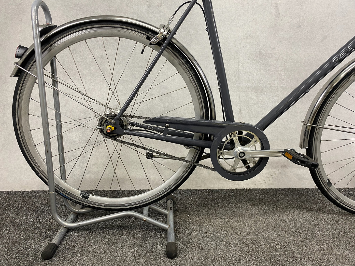 Gazelle Van Steel