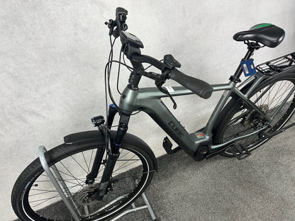 Cube Kathmandu Hybrid Pro