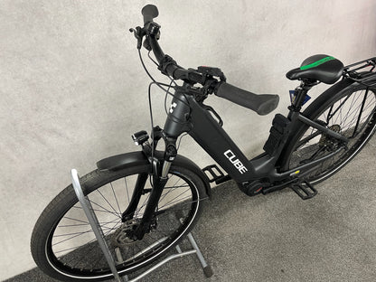 Cube Touring Hybrid One 625 Wave