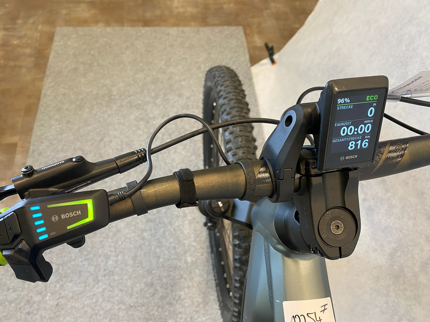 Cube Reaction Hybrid Pro 500