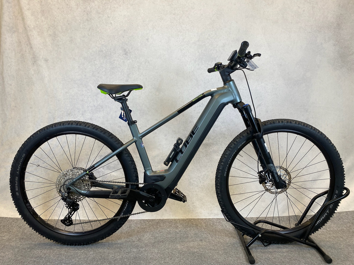 Cube Reaction Hybrid Pro 500