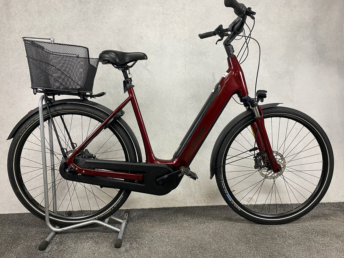 Cube Supreme Hybrid Pro 500
