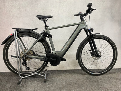 Cube Kathmandu Hybrid Pro 750