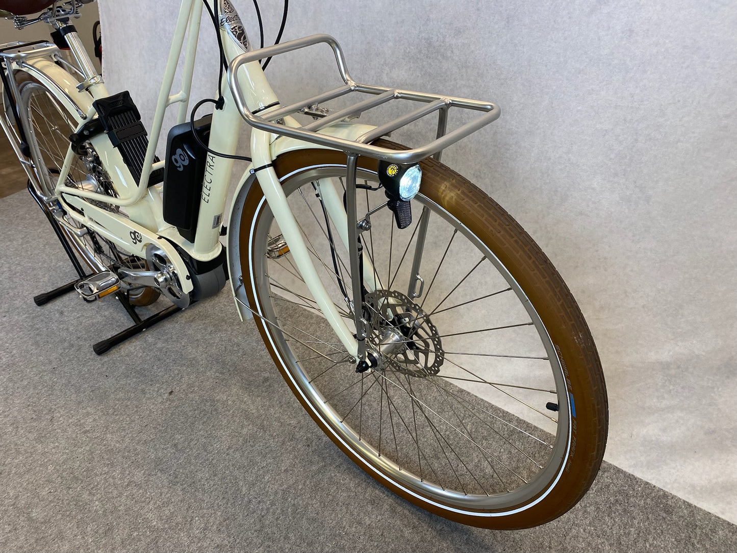 Electra Bicycle LOFT GO