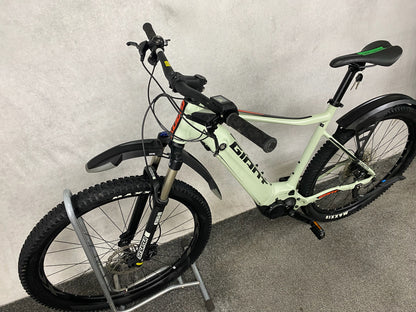 Giant Fathom E+2