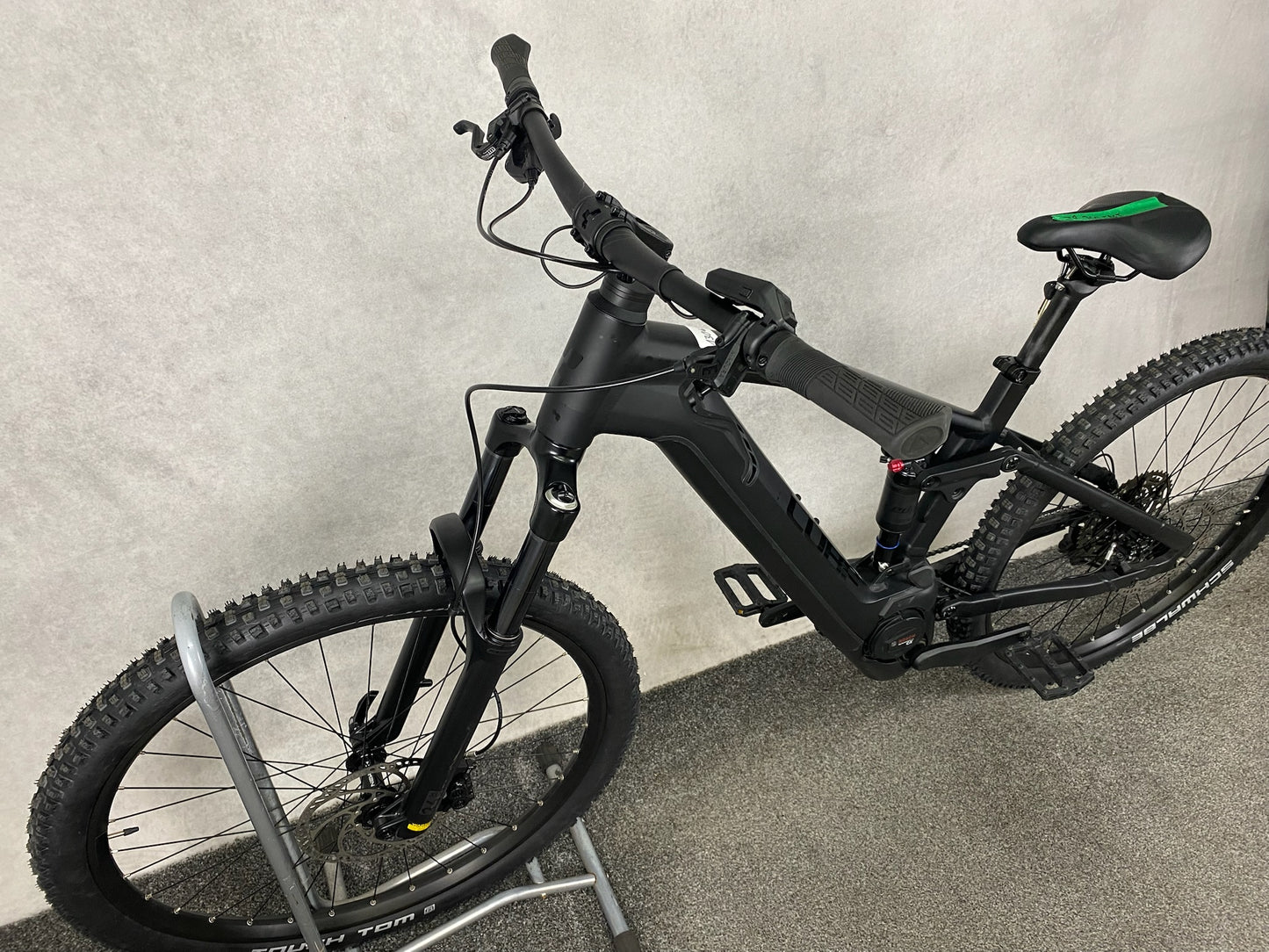 Cube Stereo Hybrid ONE 750