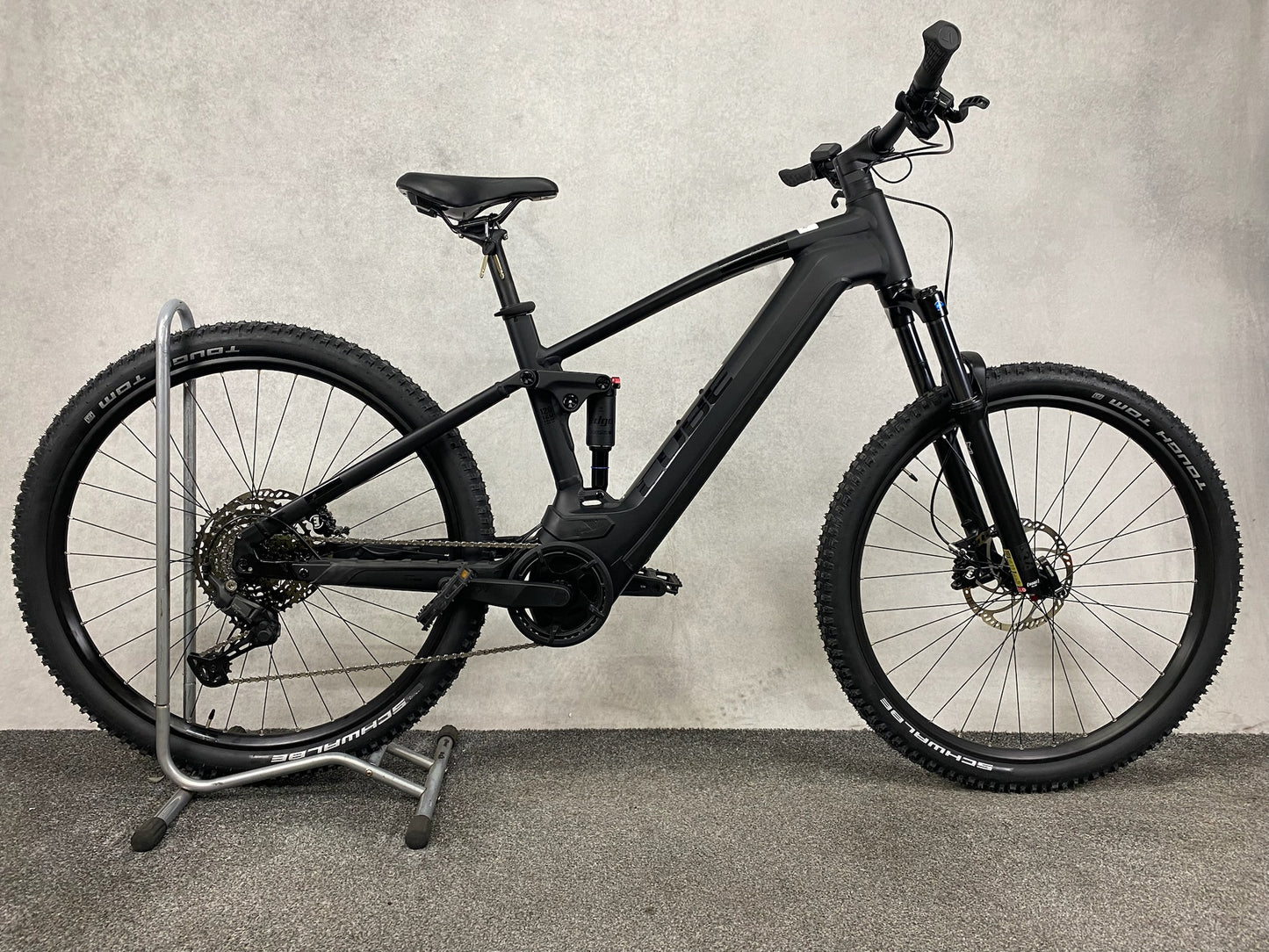 Cube Stereo Hybrid ONE 750