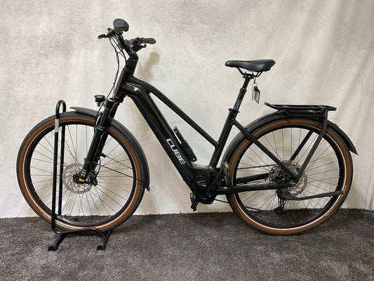 Cube Kathmandu Hybrid EXC 750 Trapez