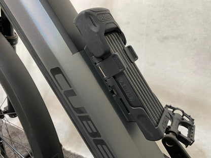 Cube Kathmandu Hybrid SLT 750