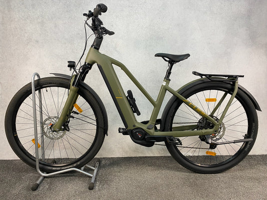 Cube Kathmandu Hybrid Pro 800