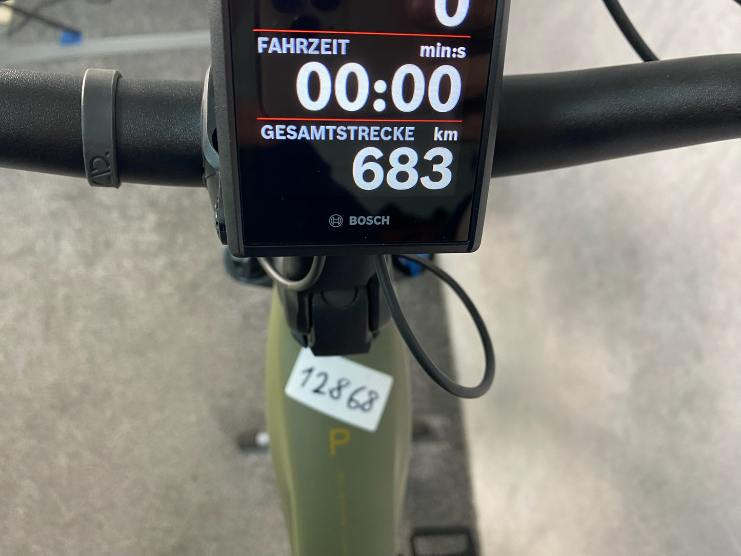 Cube Kathmandu Hybrid Pro 800