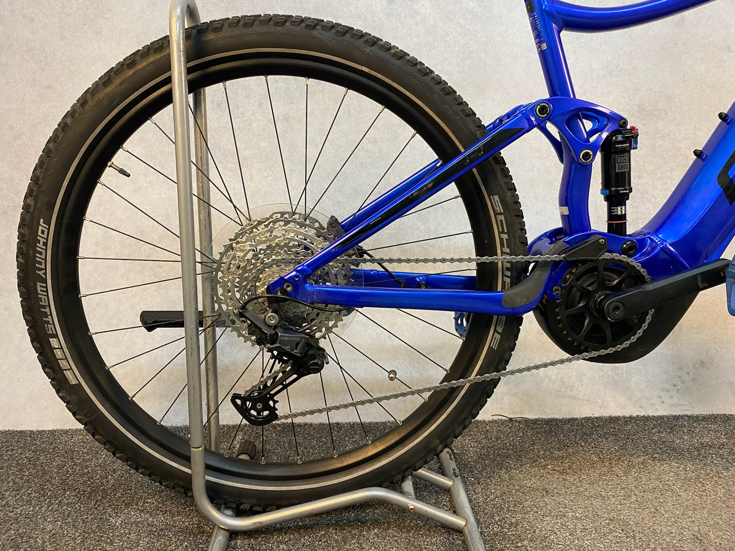 Giant Stance E+1