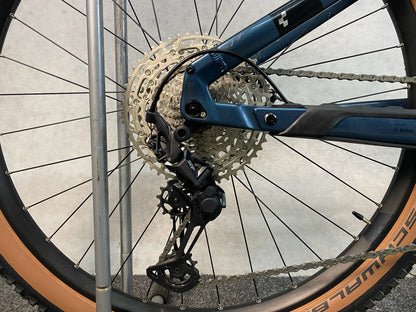 Cube Stereo 120 Hybrid Race