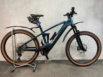 Cube Stereo 120 Hybrid Race