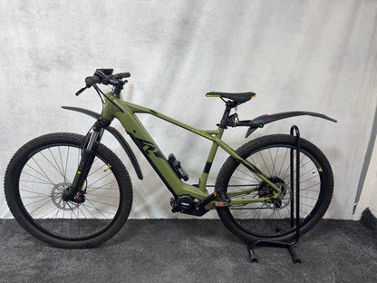 R Raymon HardRay E4.0