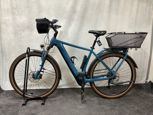Cube Kathmandu Hybrid One 625