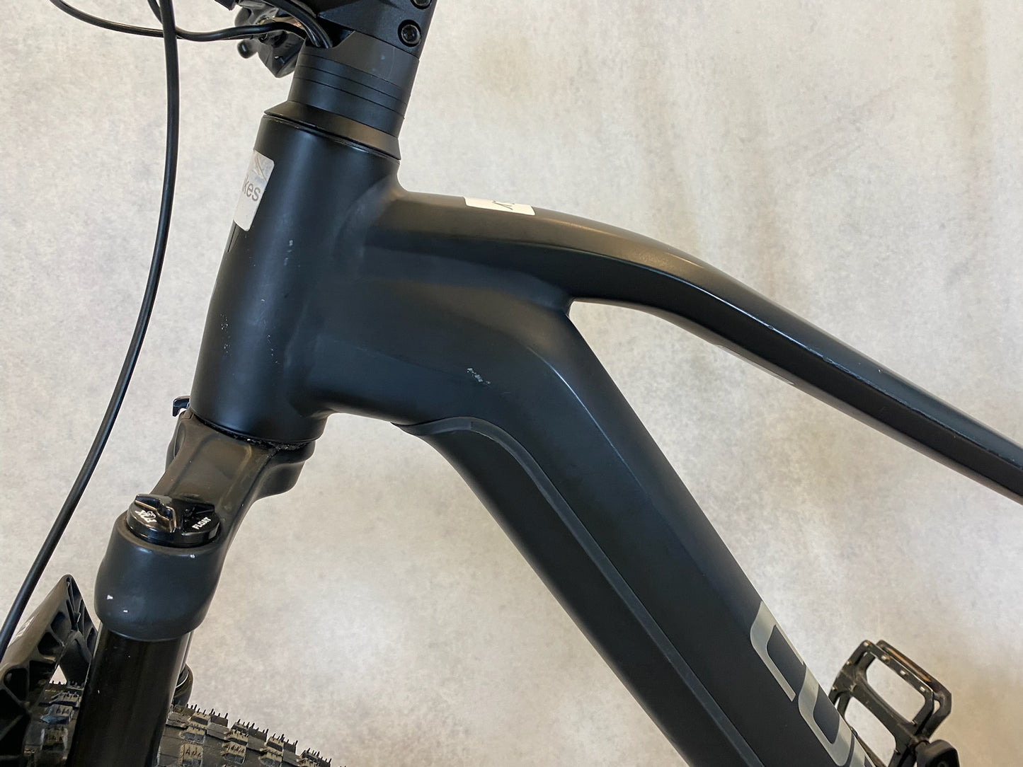 Cube Reaction Hybrid SL 29