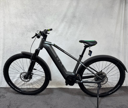 Cube Reaction Hybrid Pro 750
