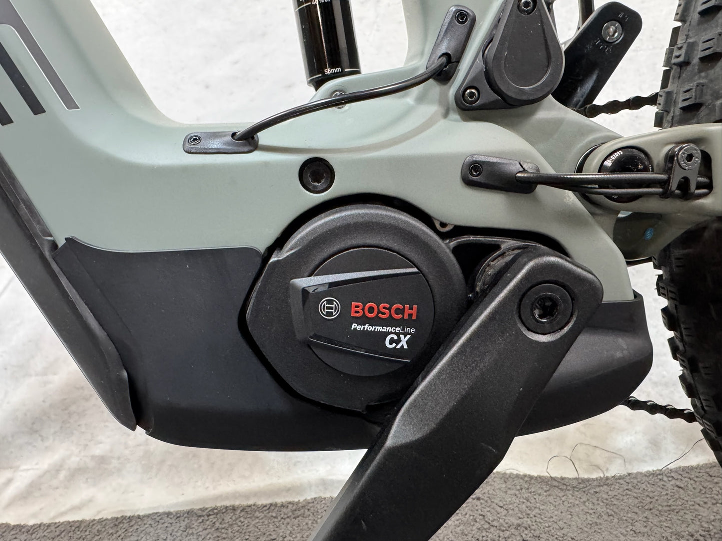 Cube	Stereo Hybrid 140 HPC Pro