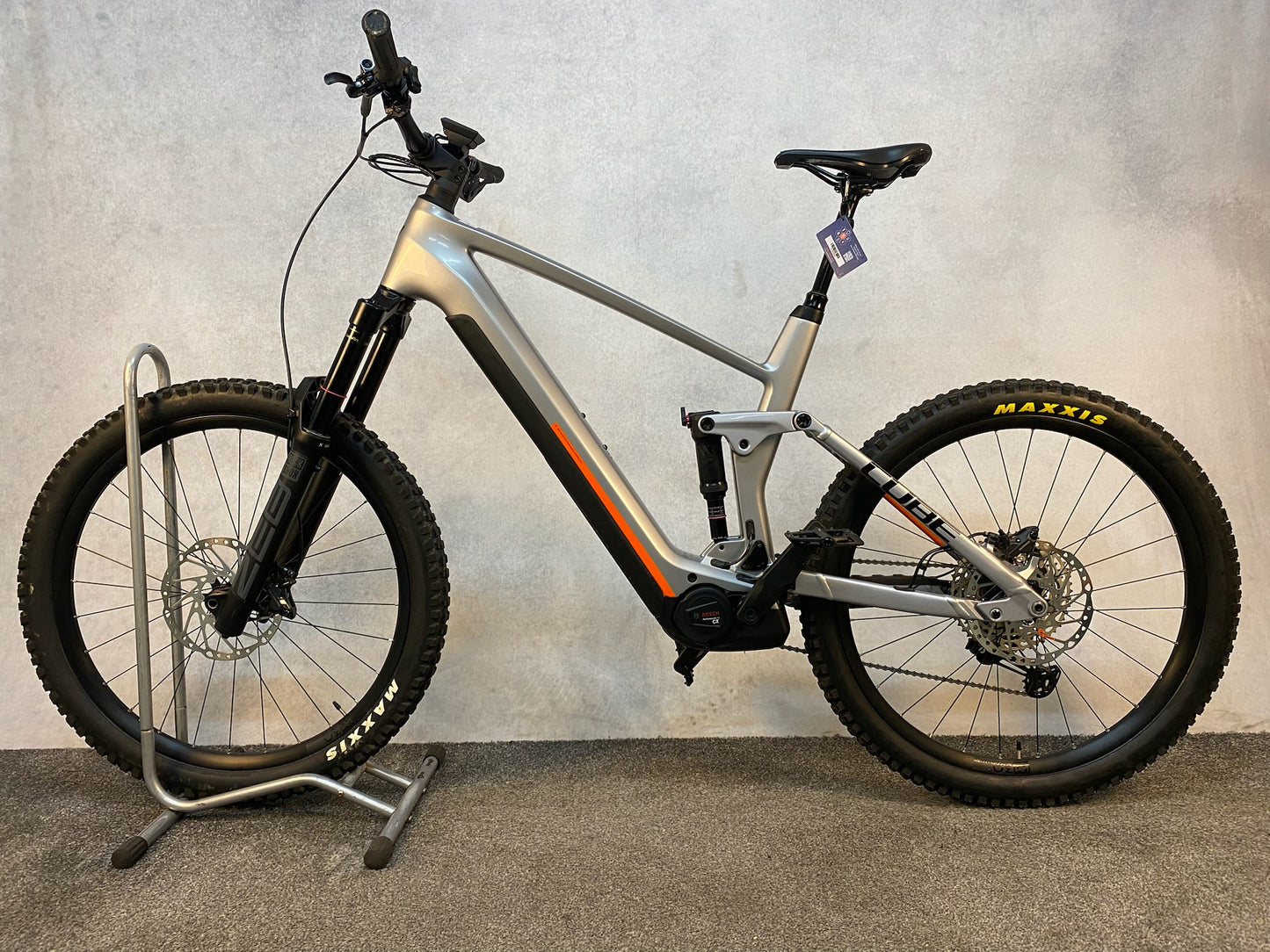 Cube Stereo Hybrid 160 HPC SL 750