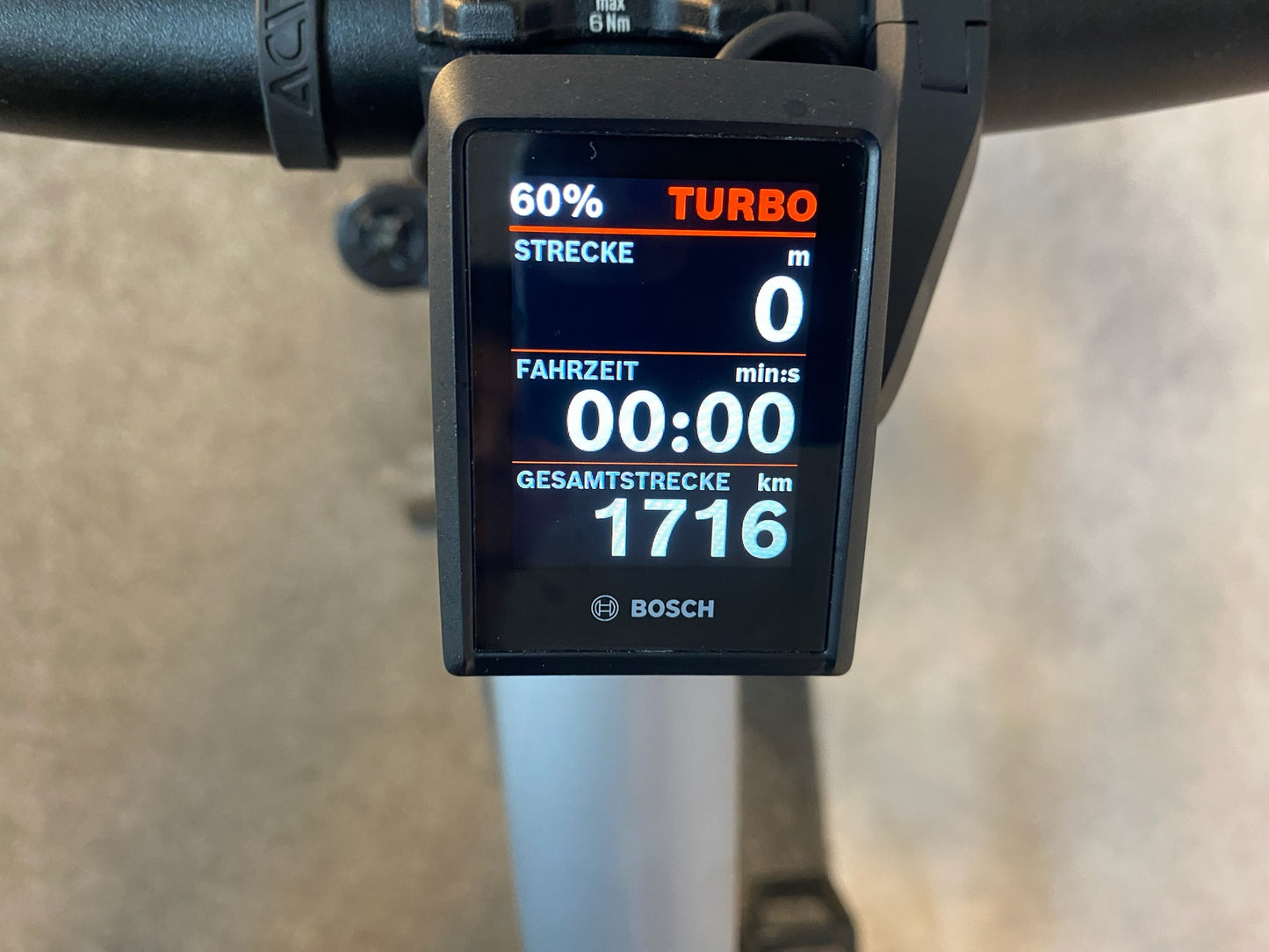 Cube Stereo Hybrid 160 HPC SL 750