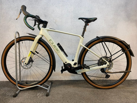 Cube Nuroad Hybrid C:62 Race 400X
