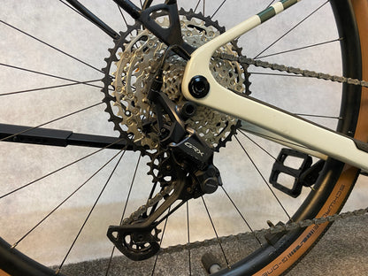 Cube Nuroad Hybrid C:62 Race 400X