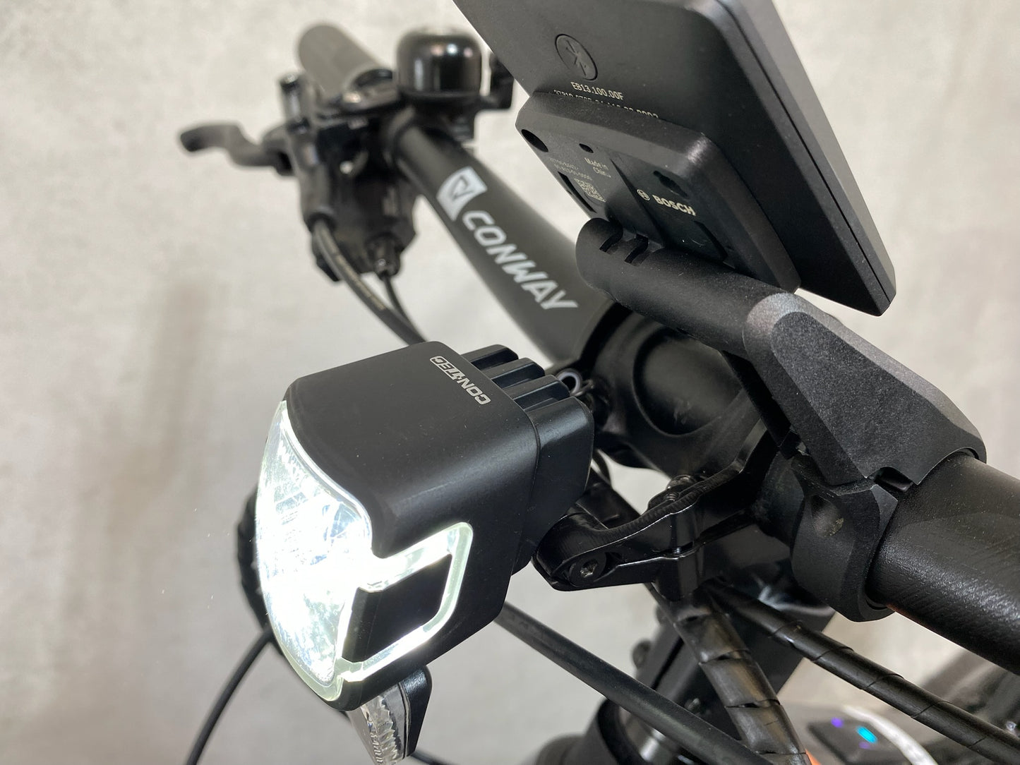 Conway XYRON  SUV 2.9