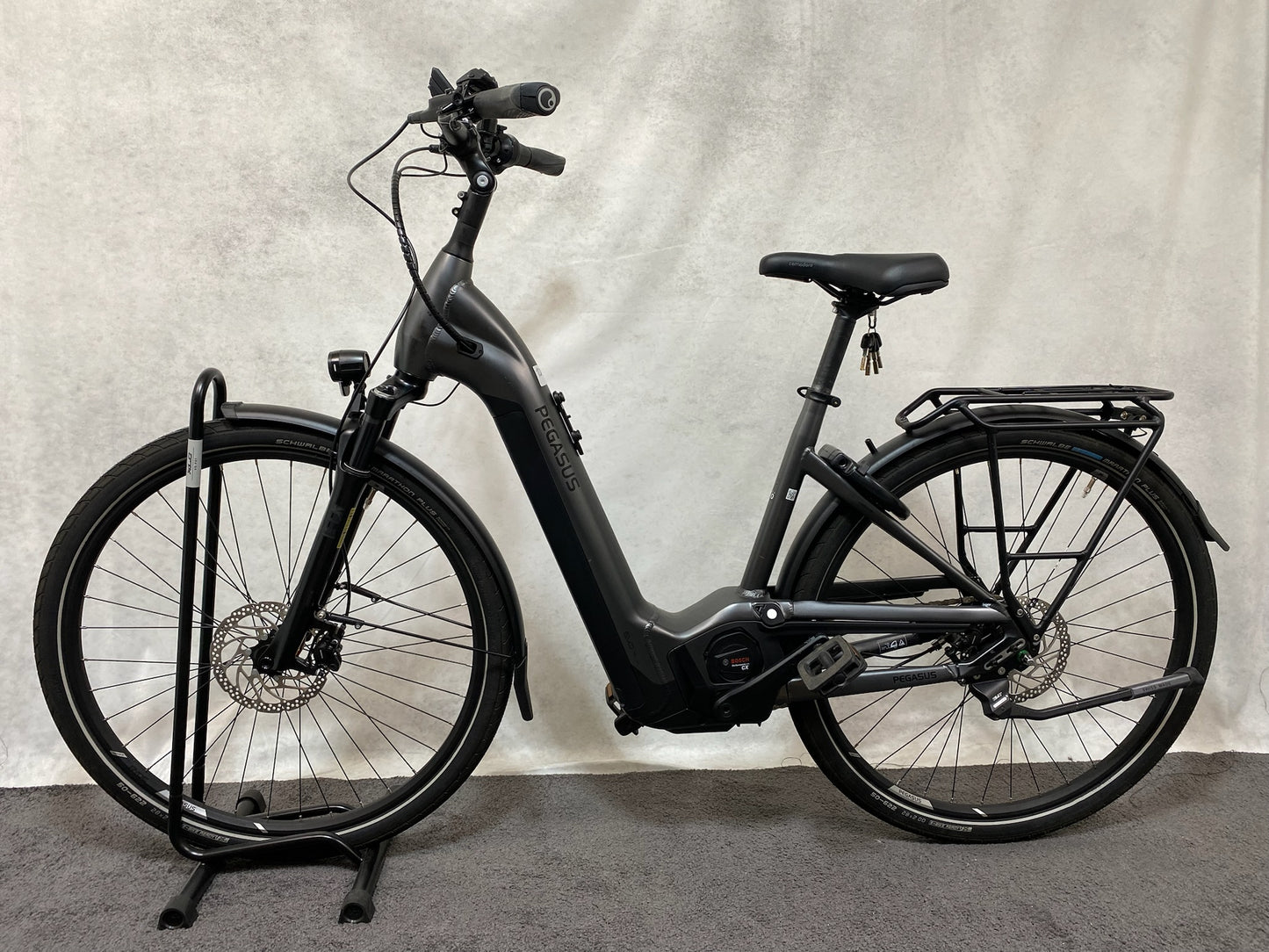 Pegasus Premio EVO 5F Lite 750 Wave black chrome matt