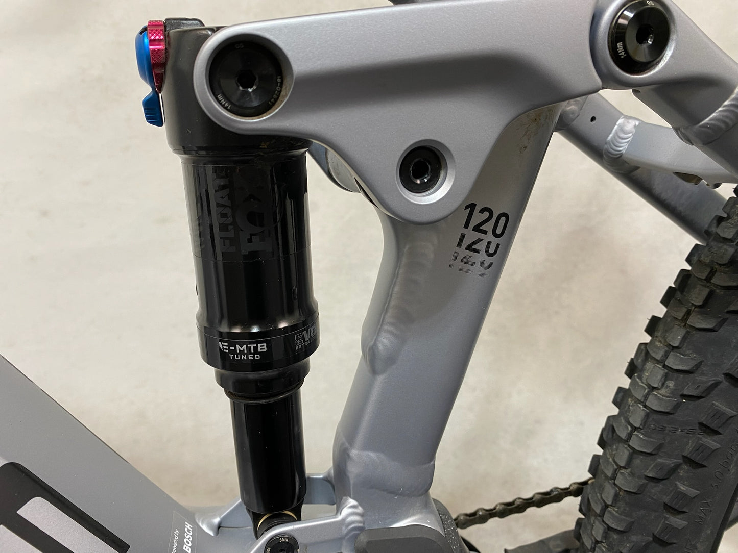 Cube Stereo Hybrid 120 Race 750