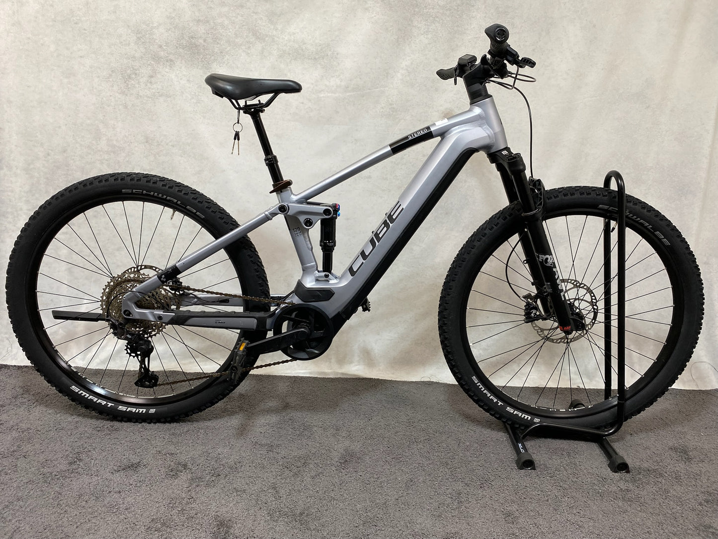 Cube Stereo Hybrid 120 Race 750
