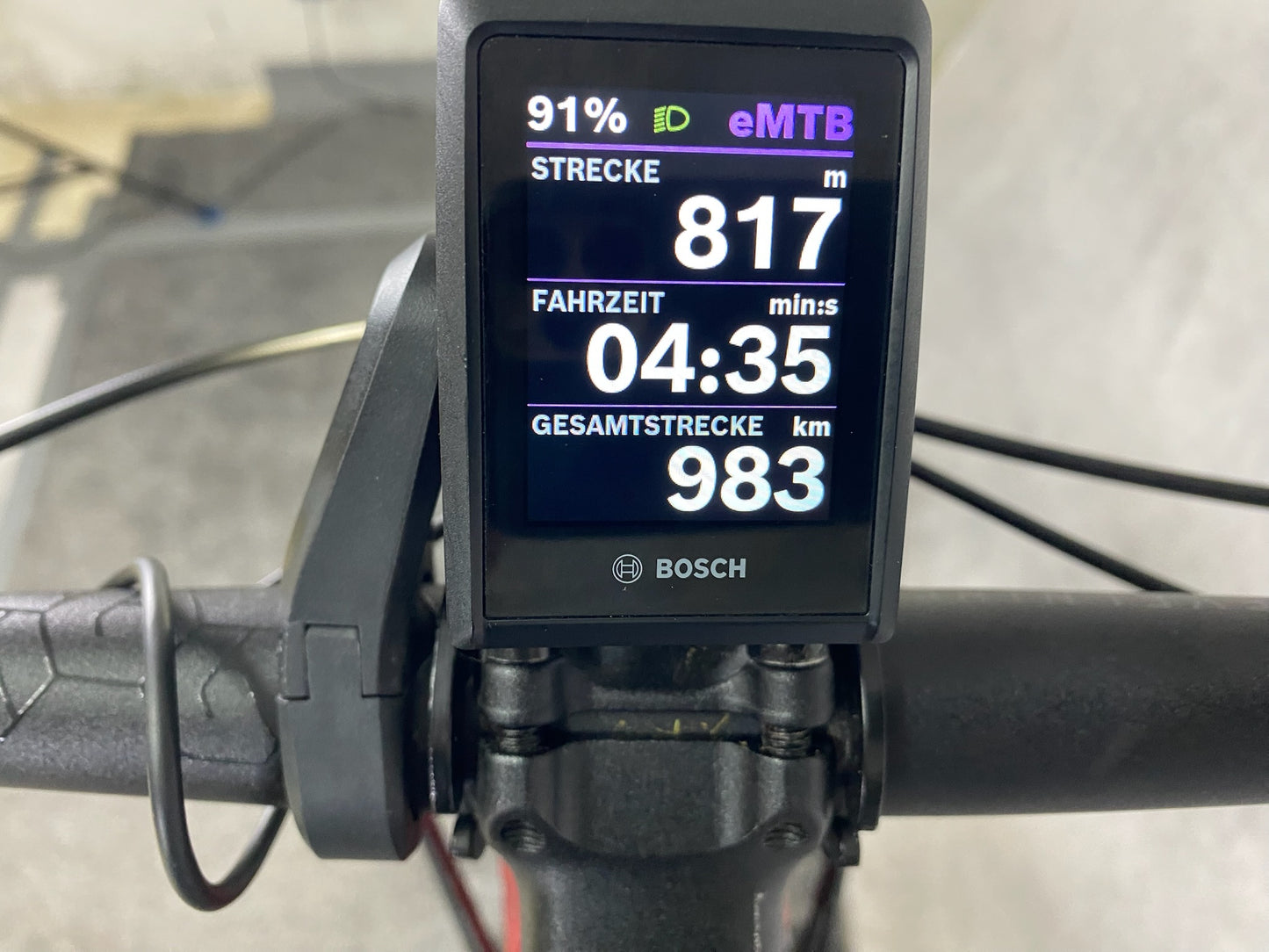 Conway Xyron SUV 4.9