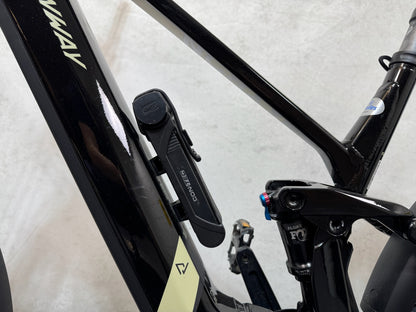 Conway Xyron Suv  2.9