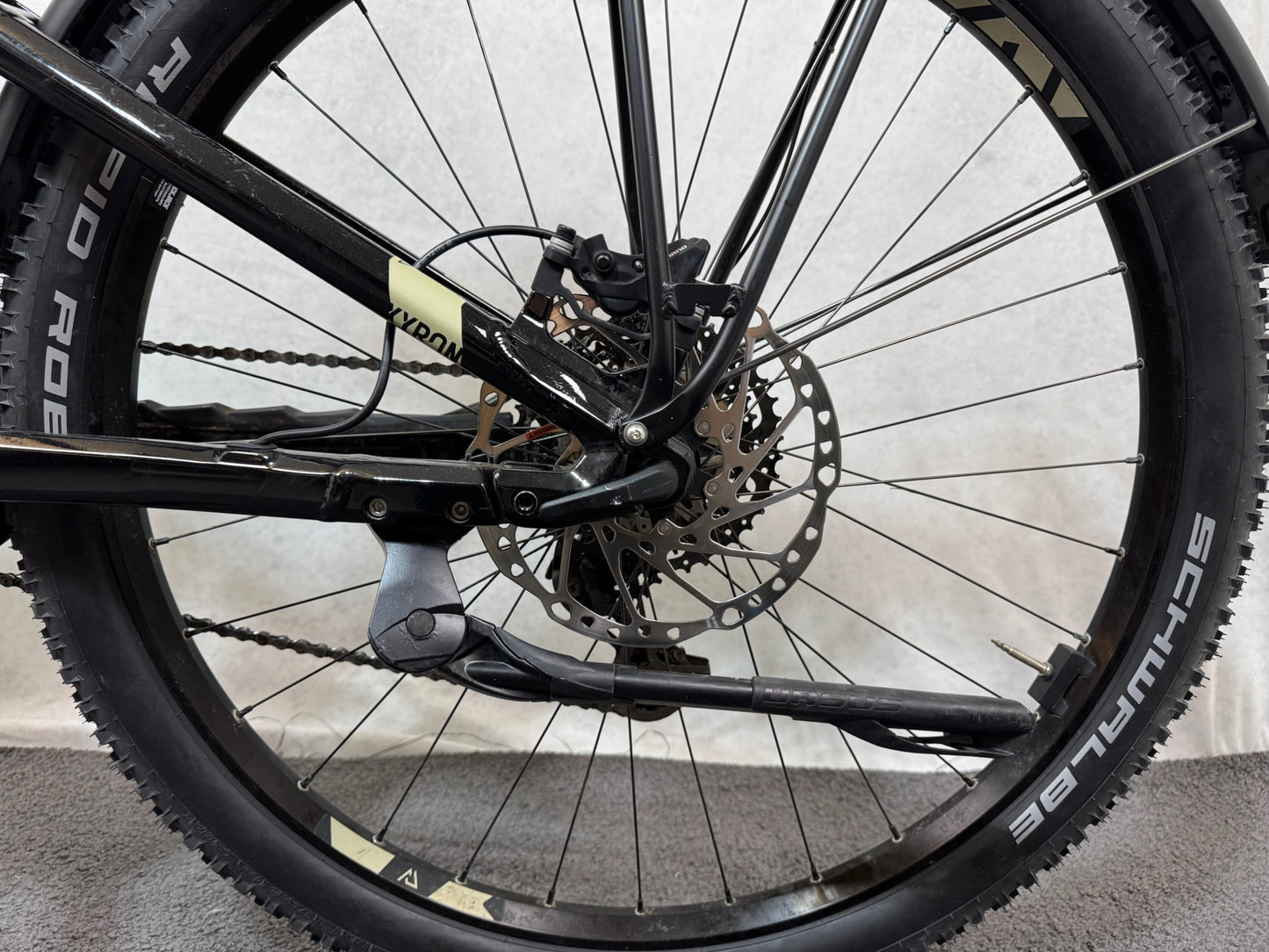 Conway Xyron Suv  2.9