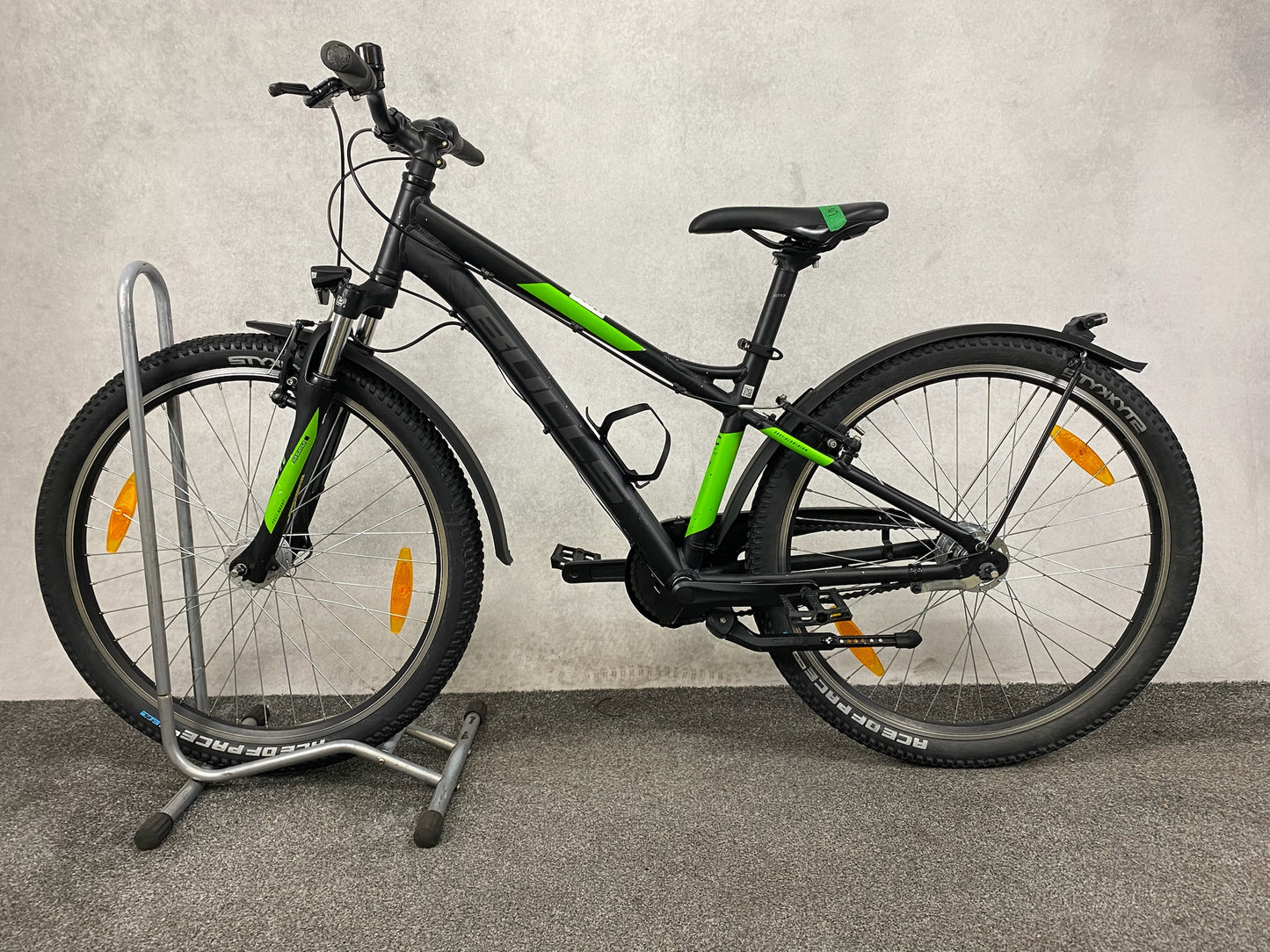 Bulls Sharptail Street 1