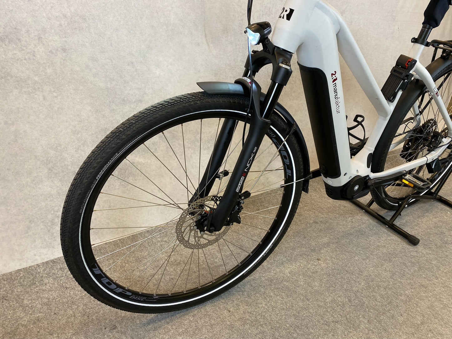 2R Manufaktur ELX 11 Trapez