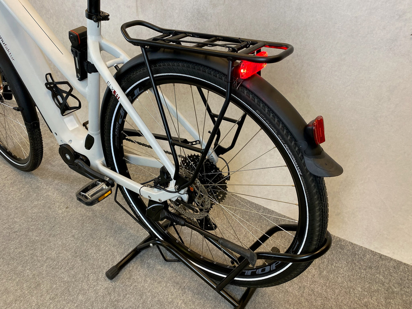 2R Manufaktur ELX 11 Trapez