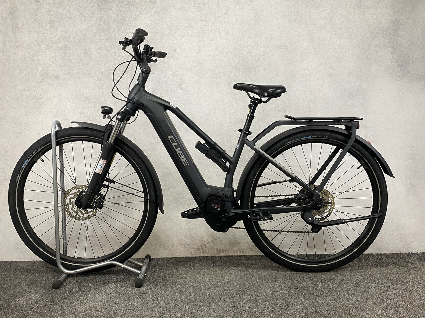 Cube Kathmandu Hybrid One 625