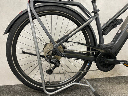 Cube Kathmandu Hybrid One 625