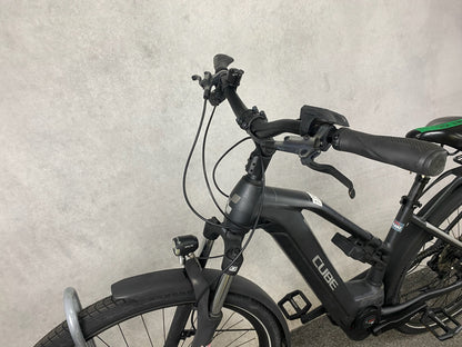 Cube Kathmandu Hybrid One 625