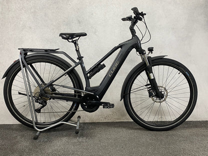 Cube Kathmandu Hybrid One 625