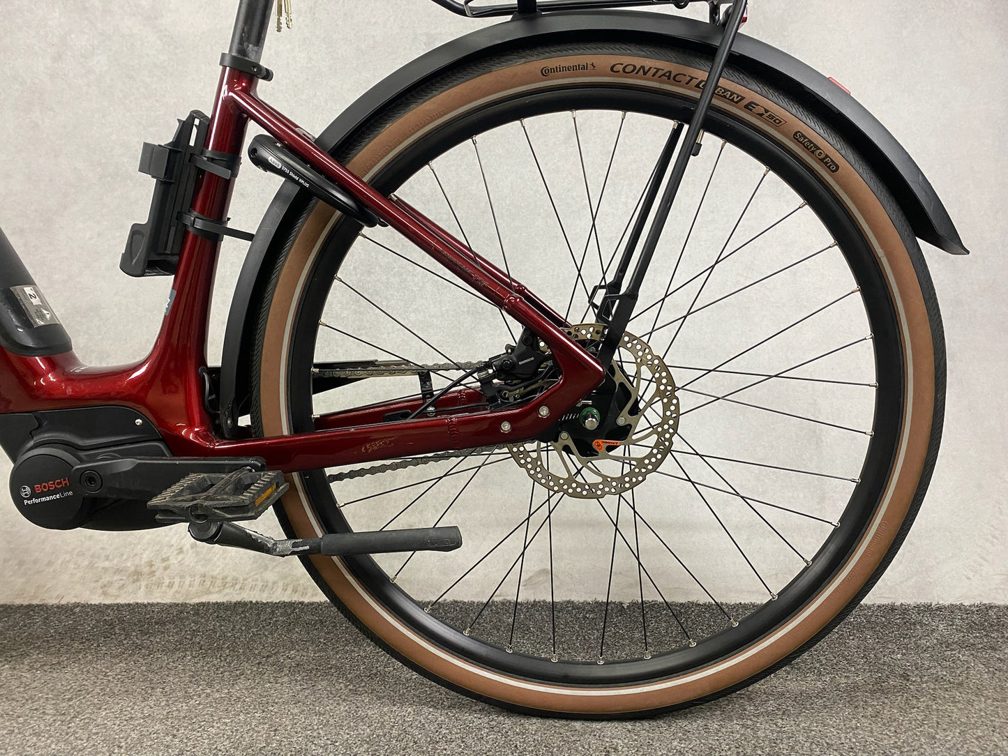 Cube Supreme Hybrid Pro 500