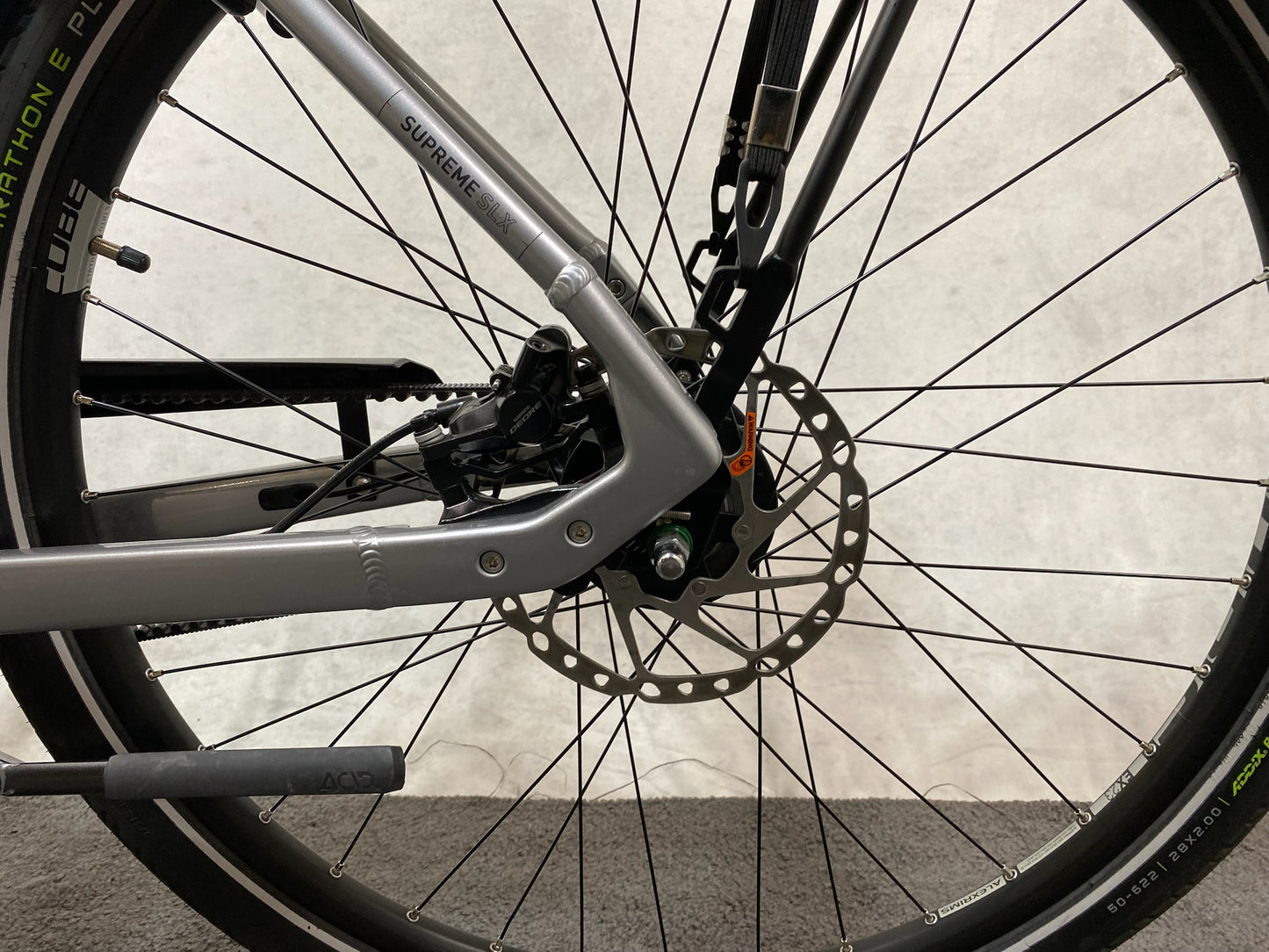 Cube Supreme Hybrid SLX 625