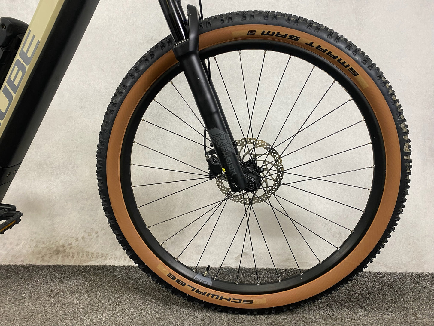 Cube Reaction Hybrid Pro 625 29