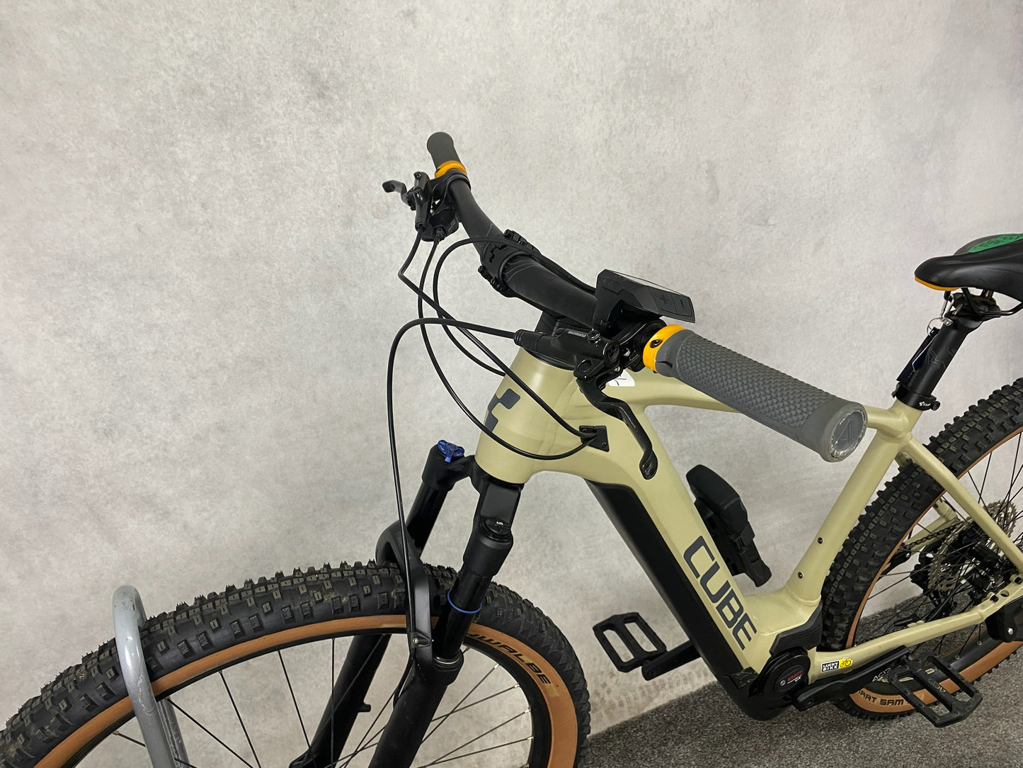 Cube Reaction Hybrid Pro 625 29