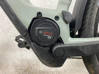 Cube Kathmandu Hybrid ONE 750